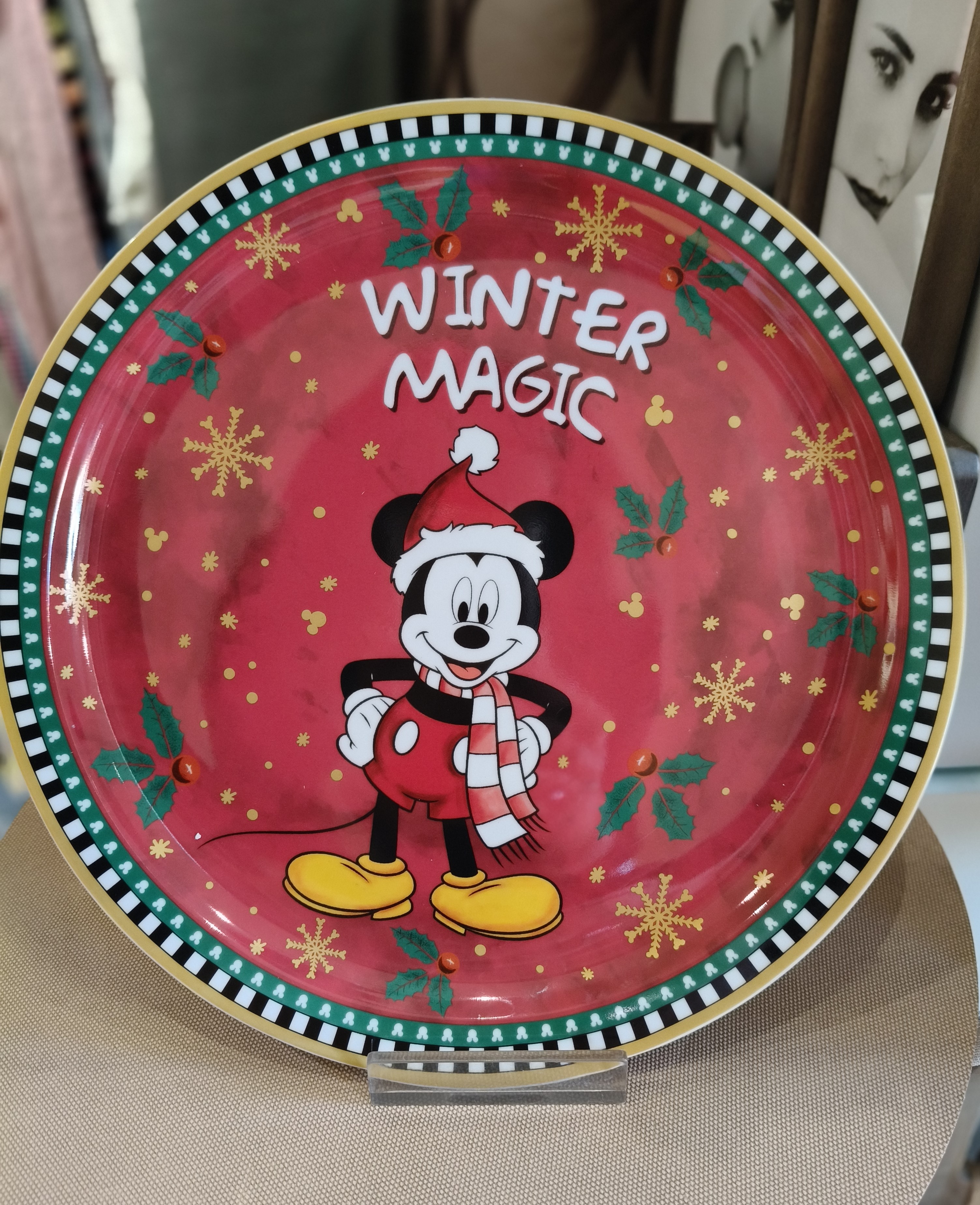 EGAN Piatto Porcellana Winter Magic Minnie d 31 rosso