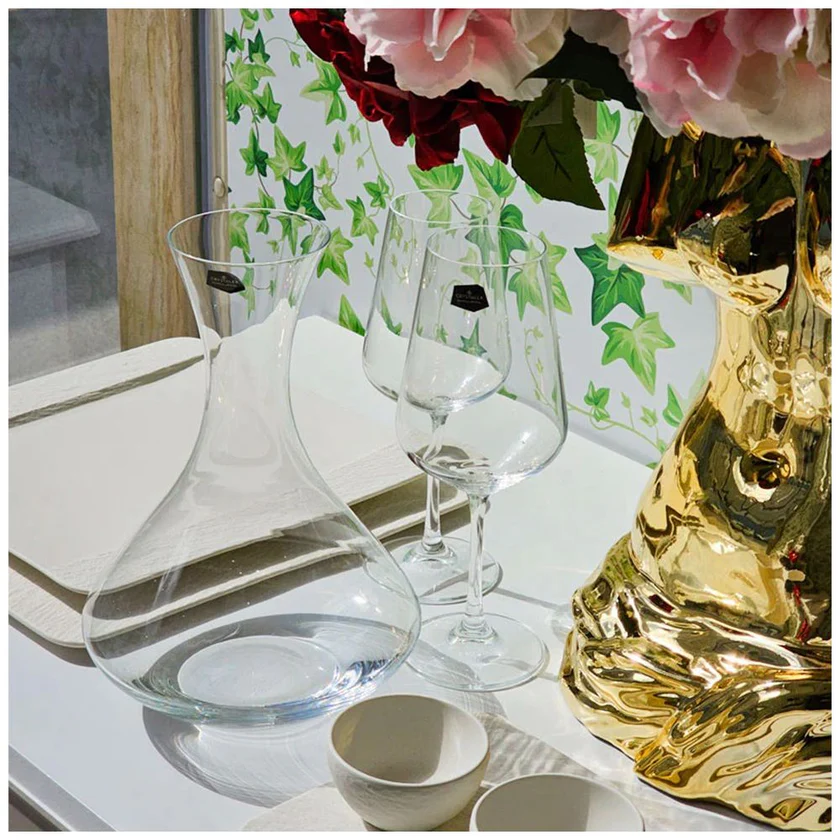 FADE SPA Set 3 pezzi Decanter + 2 calici per vino "Sandra" 450 ml-1500 ml FADE SPA Set 3 pezzi Decanter + 2 calici per vino "Sandra" 450 ml-1500 ml