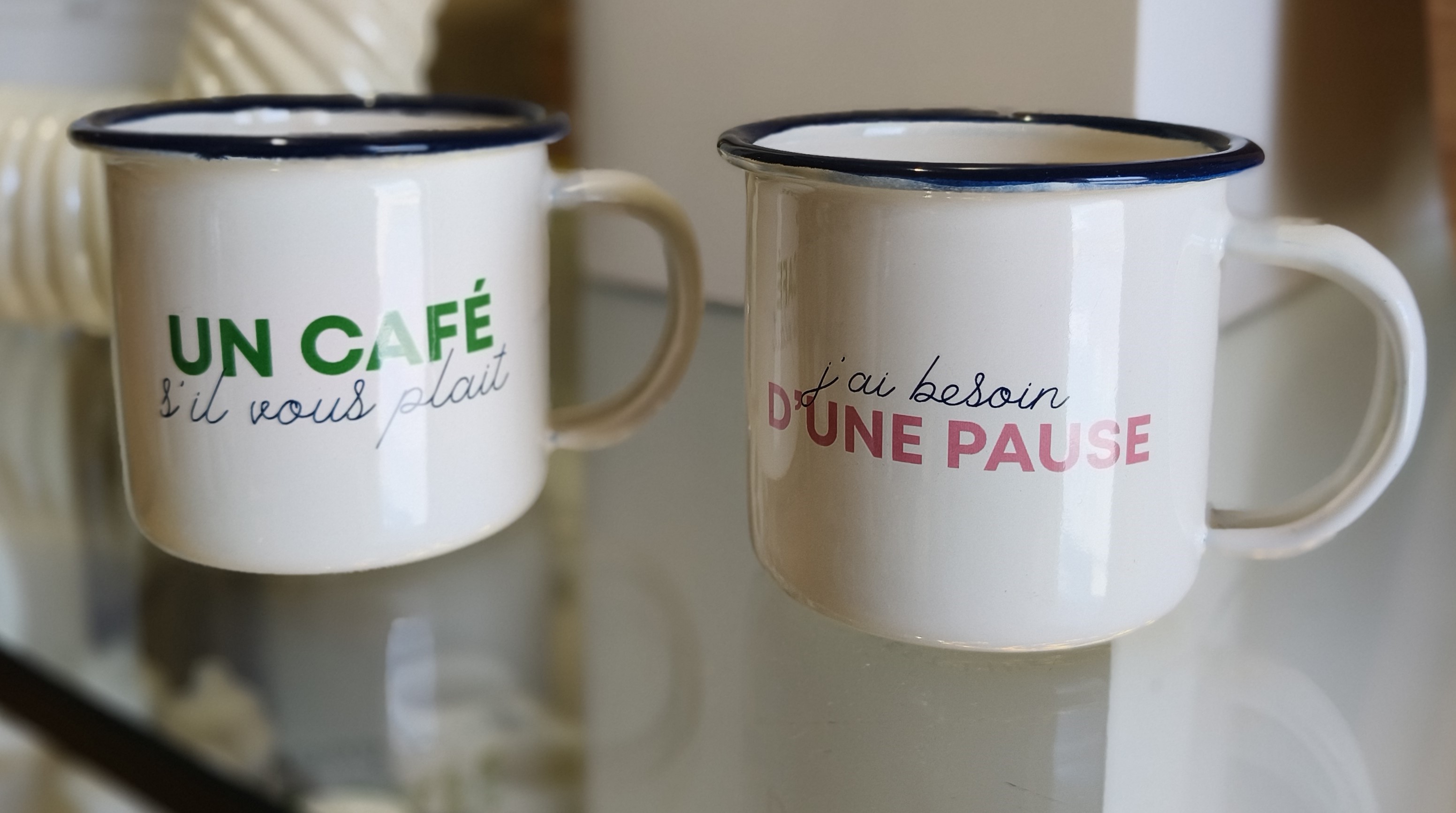 WDLIFESTYLE Set 2 tazzine in latta smaltata 150 ml decoro pausa