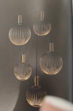MASCAGNI LAMPADARIO SOSPENSIONE 5 SFERE METALLO DIAM.25-30 CM ORO E NERO